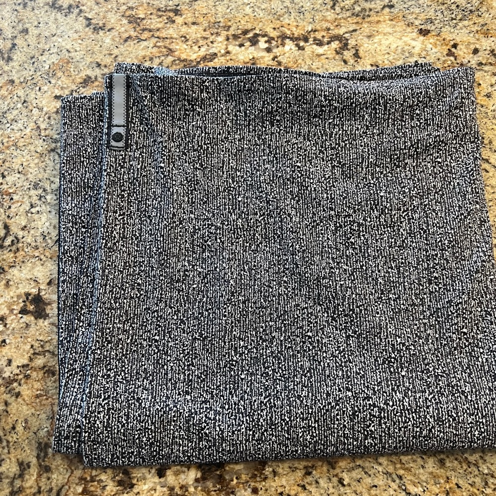 Lululemon vinyasa